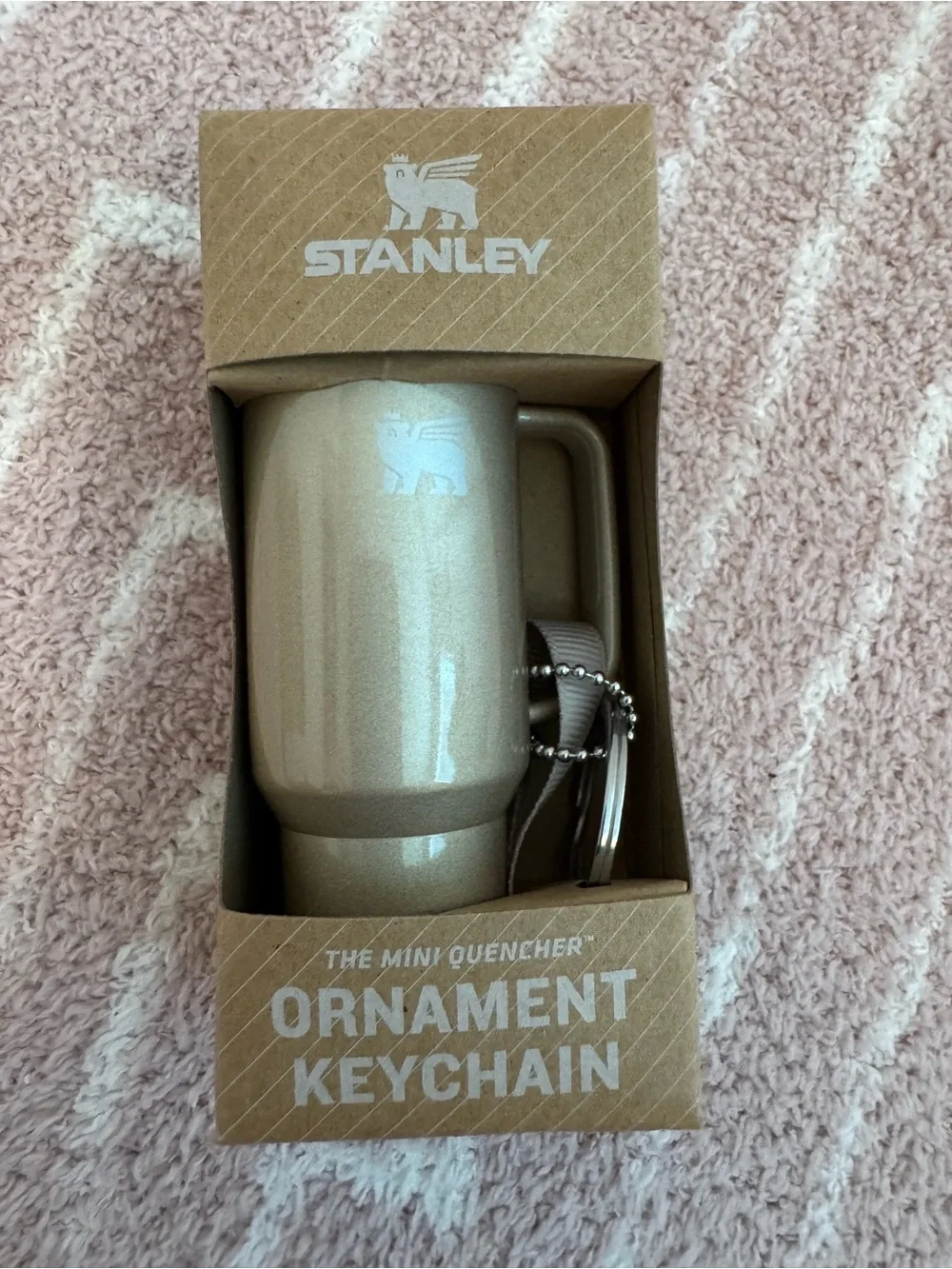 NIB Stanley Mini Quencher Ornament Keychain Gold Champagne - Picture 2 of 3